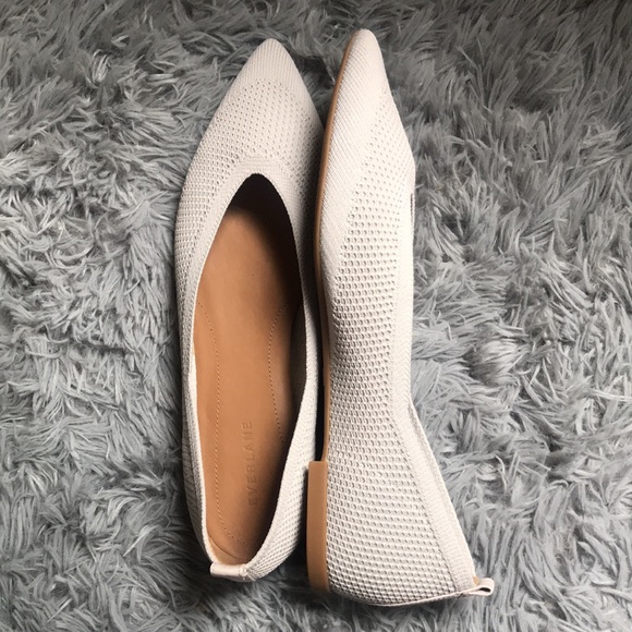 Everlane 40-hr ReKnit Gray Flats - Picture 4 of 5